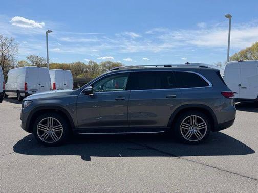 Selenite Gray Metallic 2023 Mercedes-Benz GLS 450 4MATIC