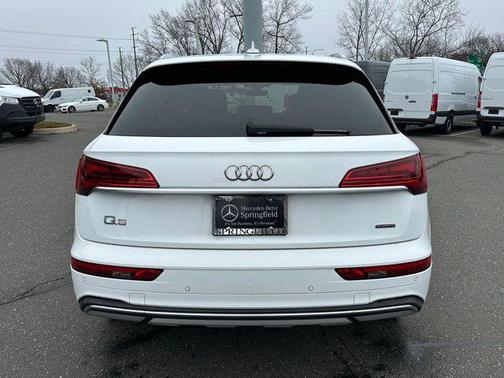 2021 Audi Q5 45 Premium