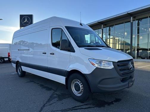 2025 Mercedes-Benz Sprinter 2500 High Roof