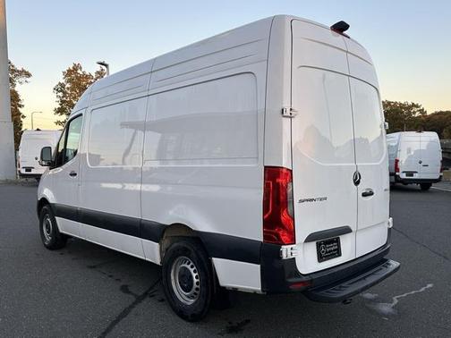 2025 Mercedes-Benz Sprinter 2500 Standard Roof
