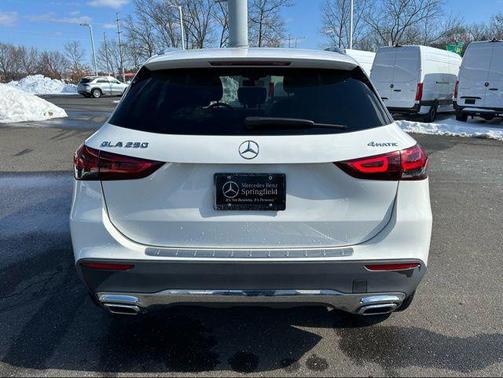 2021 Mercedes-Benz GLA 250 Base 4MATIC