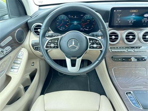 2021 Mercedes-Benz GLC 300 4MATIC