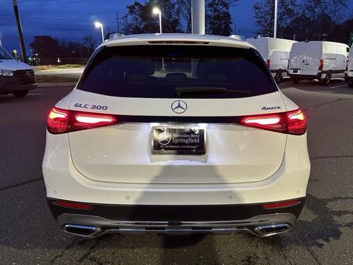 2025 Mercedes-Benz GLC 300 4MATIC