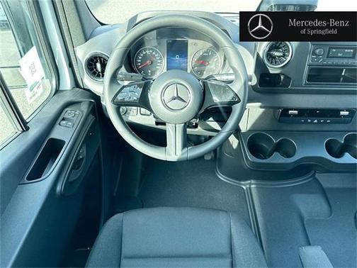 2025 Mercedes-Benz Sprinter 2500 High Roof