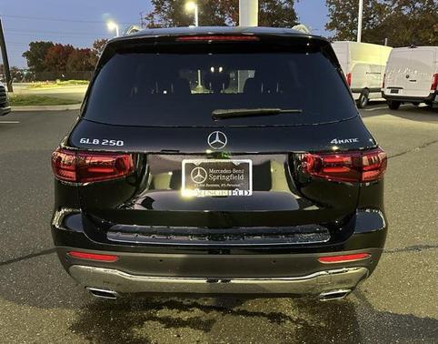 2026 Mercedes-Benz GLB 250 4MATIC