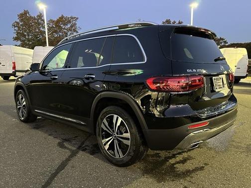 2026 Mercedes-Benz GLB 250 4MATIC