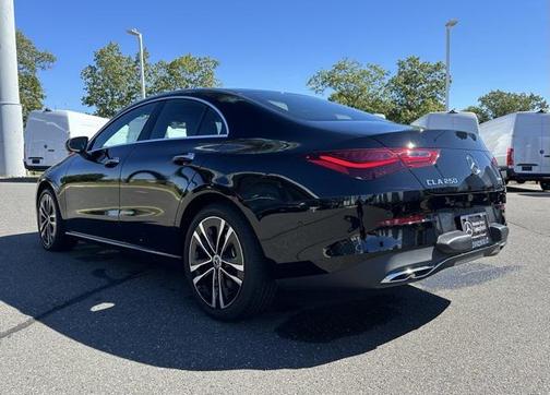 2025 Mercedes-Benz CLA 250 4MATIC