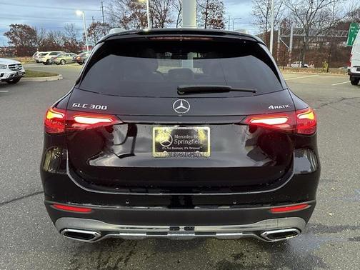 2026 Mercedes-Benz GLC 300 4MATIC