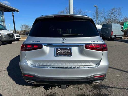 2026 Mercedes-Benz GLS 580 4MATIC