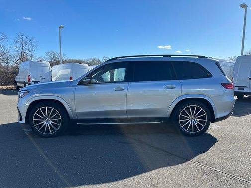 2026 Mercedes-Benz GLS 580 4MATIC