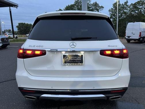 2026 Mercedes-Benz GLS 450 4MATIC