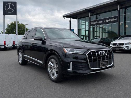 Night Black 2021 Audi Q7 45 Premium Plus