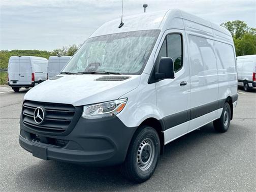 2025 Mercedes-Benz Sprinter 2500 Standard Roof