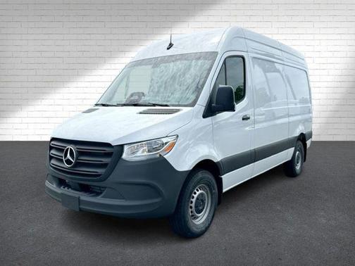 Arctic White 2025 Mercedes-Benz Sprinter 2500 Standard Roof
