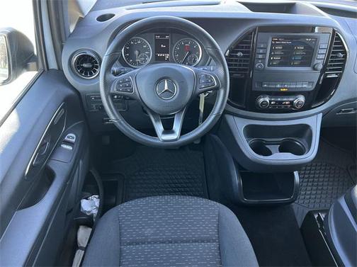 2021 Mercedes-Benz Metris Base