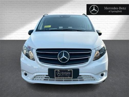 2021 Mercedes-Benz Metris Base