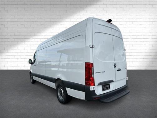 2025 Mercedes-Benz Sprinter 2500 High Roof