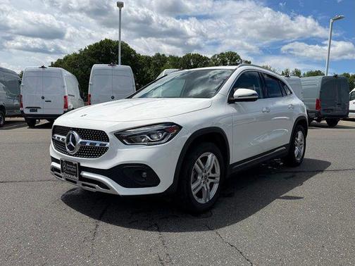 Polar White 2022 Mercedes-Benz GLA 250 4MATIC