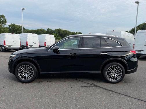 Black 2026 Mercedes-Benz GLC 300 4MATIC
