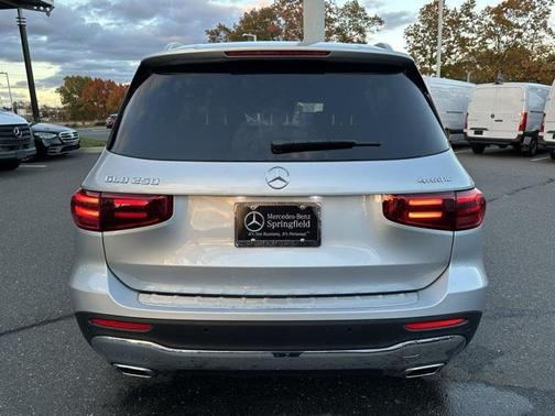 2026 Mercedes-Benz GLB 250 4MATIC