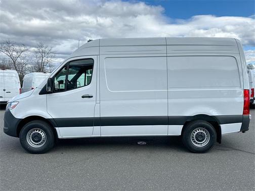 2025 Mercedes-Benz Sprinter 2500 Standard Roof