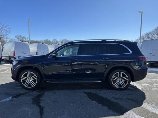 2022 Mercedes-Benz GLS 450 4MATIC