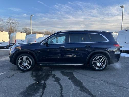 2022 Mercedes-Benz GLS 450 4MATIC