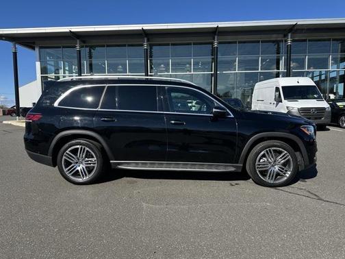 2021 Mercedes-Benz GLS 450 4MATIC
