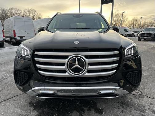 2026 Mercedes-Benz GLS 450 4MATIC