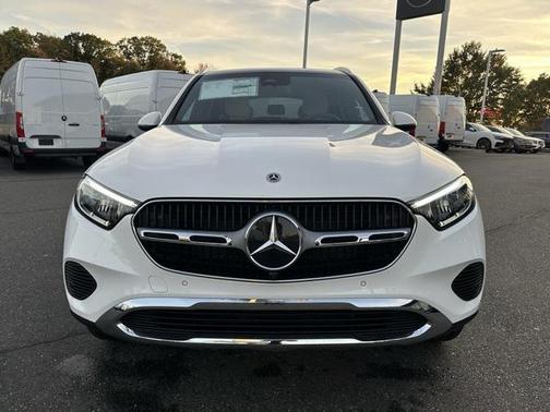 2026 Mercedes-Benz GLC 300 4MATIC