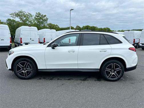 2025 Mercedes-Benz GLC 300 4MATIC