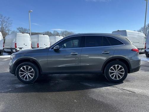 2023 Mercedes-Benz GLC 300 4MATIC