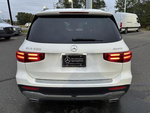 2026 Mercedes-Benz GLB 250 4MATIC
