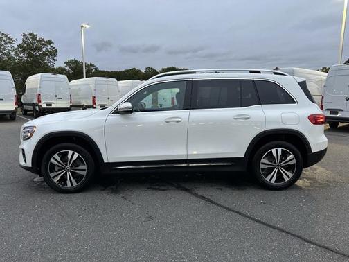 2026 Mercedes-Benz GLB 250 4MATIC
