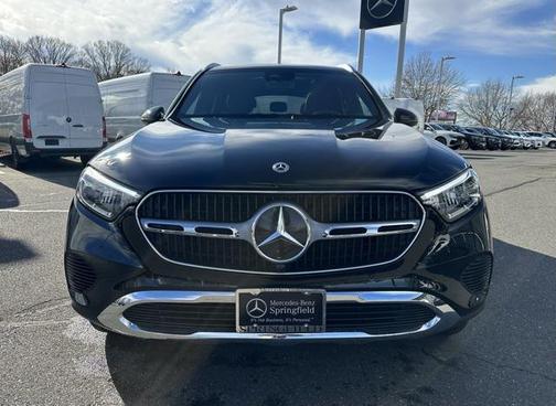 2025 Mercedes-Benz GLC 300 4MATIC