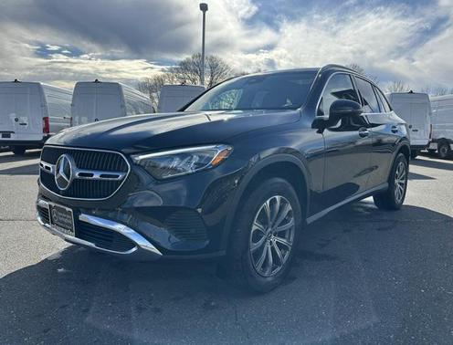 2025 Mercedes-Benz GLC 300 4MATIC