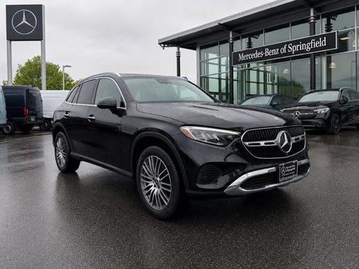 Black 2023 Mercedes-Benz GLC 300 4MATIC