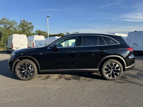 2025 Mercedes-Benz GLC 350e Base