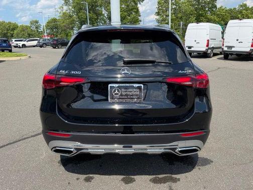 Black 2026 Mercedes-Benz GLC 300 4MATIC