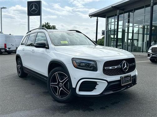 2025 Mercedes-Benz GLB 250 4MATIC