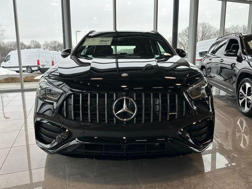 2026 Mercedes-Benz AMG GLA 35 4MATIC