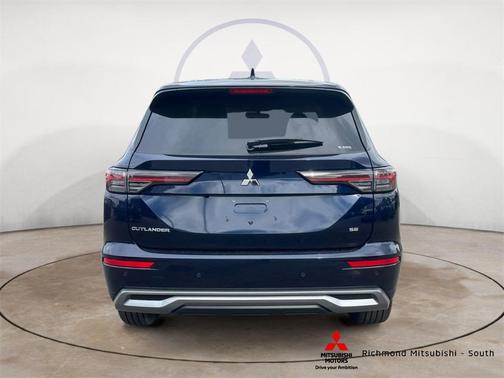2025 Mitsubishi Outlander SE