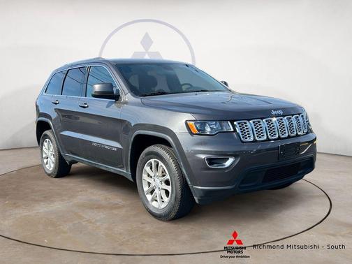 Granite Crystal Clearcoat Metallic 2021 Jeep Grand Cherokee Laredo E