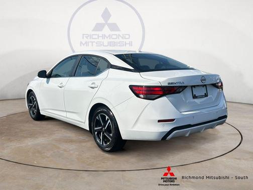 Cloud White 2024 Nissan Sentra SV