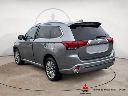 2022 Mitsubishi Outlander PHEV GT