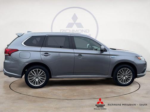 2022 Mitsubishi Outlander PHEV GT