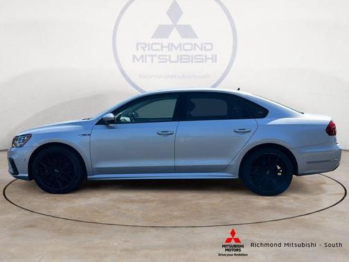 Reflex Silver Metallic 2018 Volkswagen Passat 2.0T R-Line