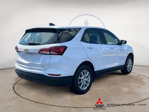 Summit White 2023 Chevrolet Equinox LS