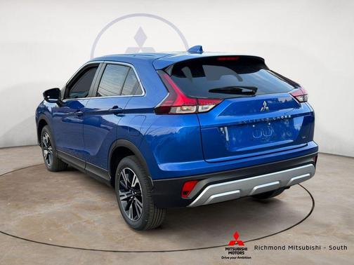 Lightning Blue Metallic 2026 Mitsubishi Eclipse Cross SE