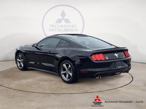 2016 Ford Mustang V6